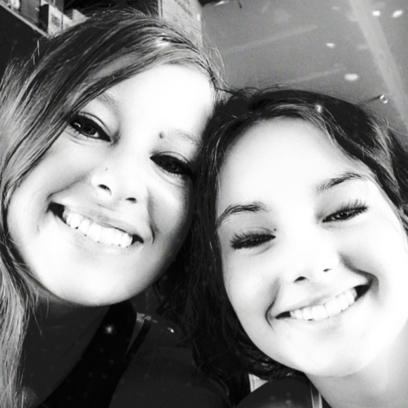 Meet your Posher, Heather - Picture 4 of 4